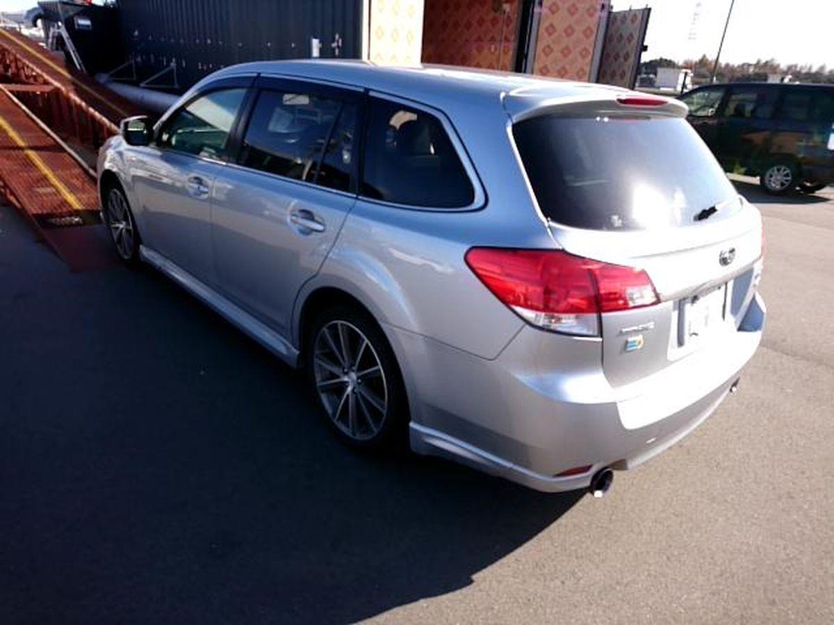 Subaru Legacy stock #32910