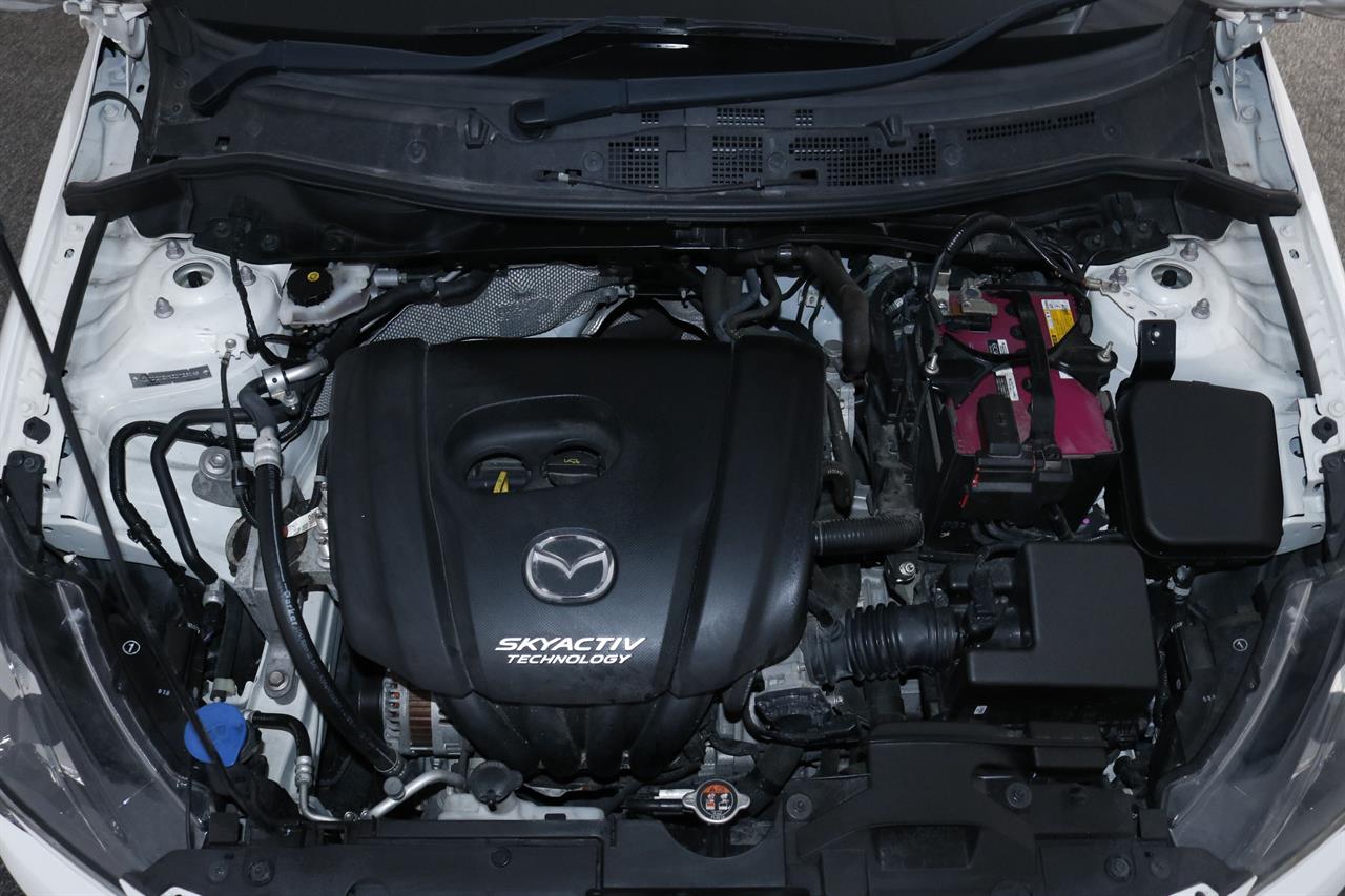 Mazda Demio stock #31838