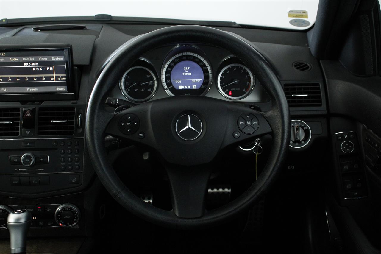 Mercedes Benz C 300 stock #34484