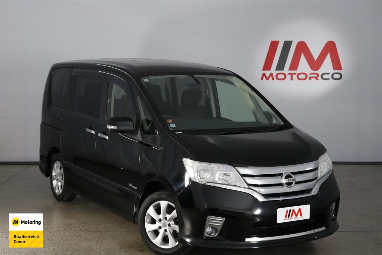 Nissan Serena stock #32630