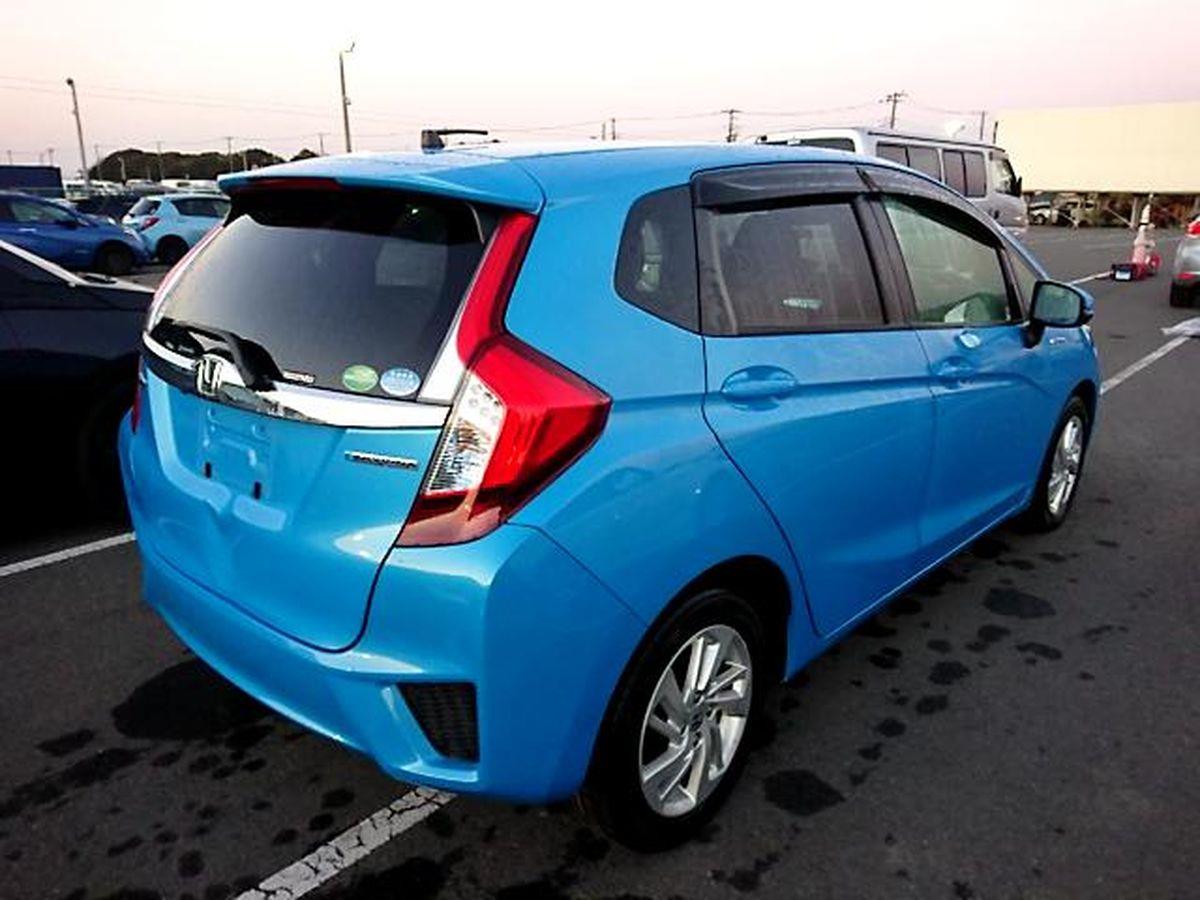 Honda Fit Hybrid stock #32925