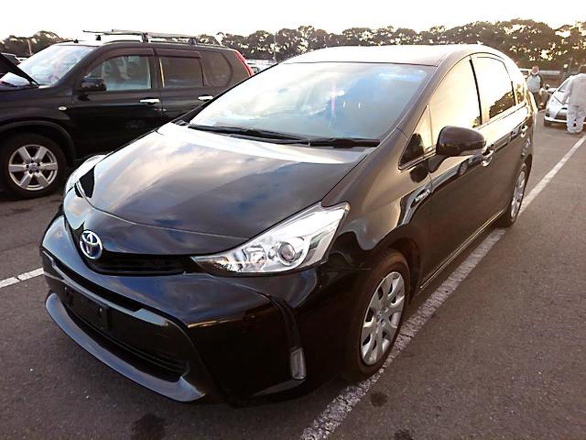 Toyota Prius Alpha stock #33090