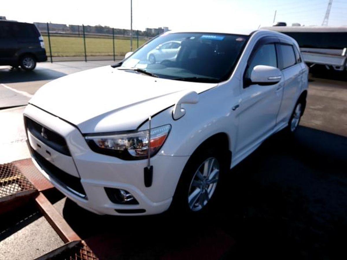 Mitsubishi RVR stock #32903