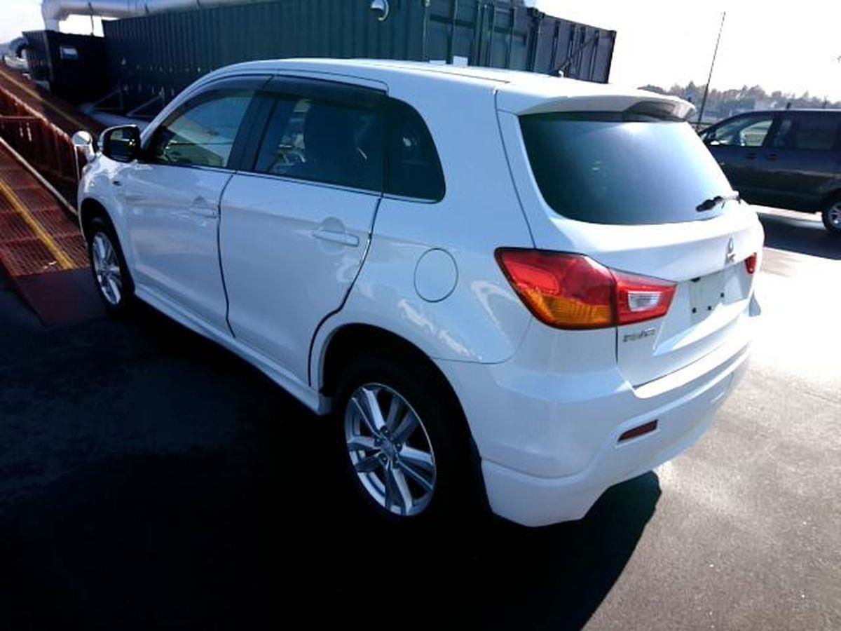 Mitsubishi RVR stock #32903