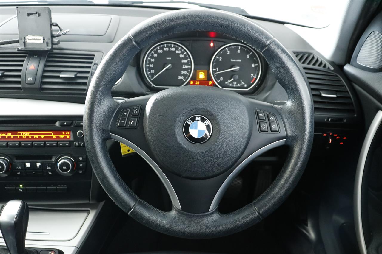 BMW 120i stock #34246
