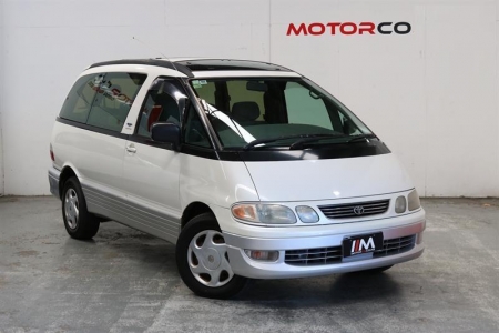 Image of a White Silver used Toyota Estima 1997 stock number 16242