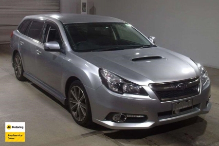 Image of a Silver used Subaru Legacy stock #32910 2012 stock number 32910