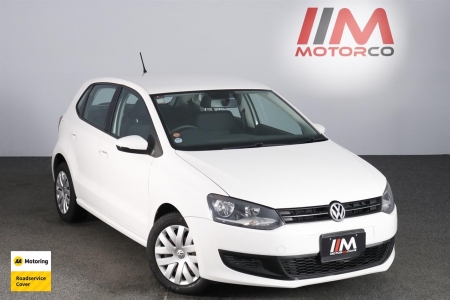 Image of a White used Volkswagen Polo stock #32126 2010 stock number 32126