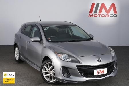 Image of a Grey used Mazda Axela stock #32091 2011 stock number 32091