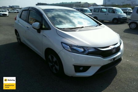 Image of a Pearl used Honda Fit Hybrid 2015 stock number 32680