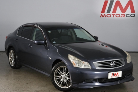 Image of a Grey used Nissan Skyline stock #32534 2009 stock number 32534