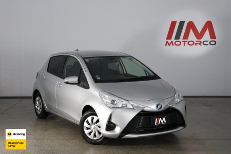 Image of a Silver used Toyota Vitz stock #32697 2017 stock number 32697