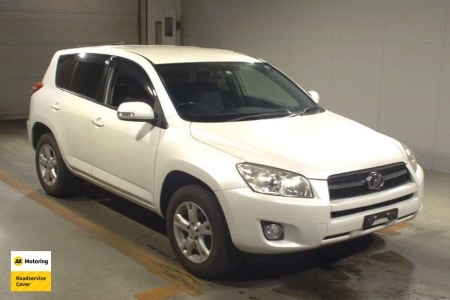 Image of a Pearl used Toyota RAV 4 stock #32885 2011 stock number 32885