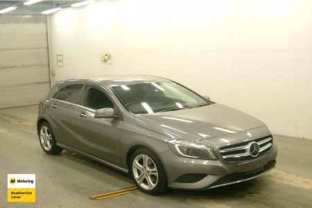 Image of a Grey used Mercedes Benz A 180 stock #32761 2013 stock number 32761