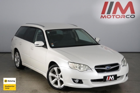 Image of a Pearl used Subaru Legacy 2009 stock number 32547