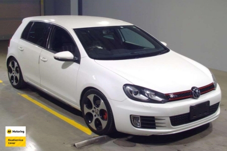 Image of a White used Volkswagen Golf stock #32842 2012 stock number 32842