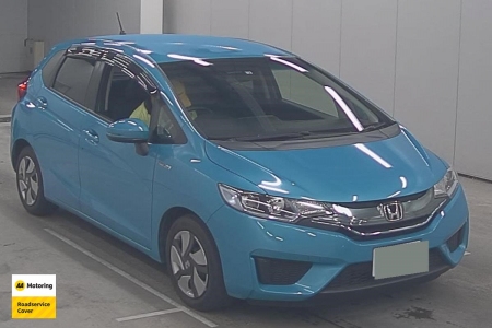 Image of a Blue used Honda Fit Hybrid stock #33097 2014 stock number 33097