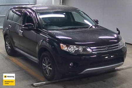 Image of a Black used Mitsubishi Outlander stock #33137 2010 stock number 33137