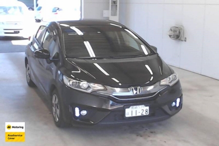Image of a Black used Honda Fit Hybrid stock #32669 2014 stock number 32669