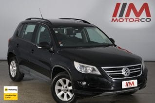 Image of a Black used Volkswagen Tiguan stock #32314 2010 stock number 32314