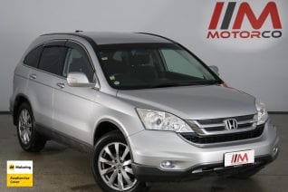Image of a Silver used Honda CR-V stock #32848 2009 stock number 32848
