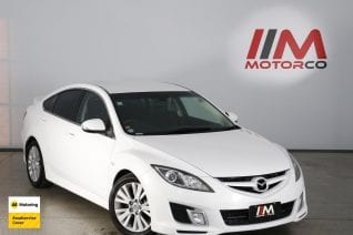 Image of a White used Mazda Atenza stock #32712 2010 stock number 32712