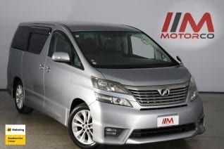 Image of a Grey used Toyota Vellfire stock #32659 2010 stock number 32659