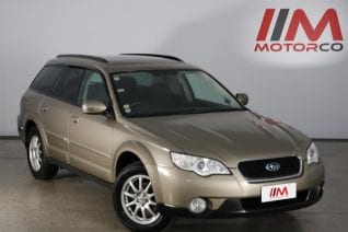 Image of a Gold used Subaru Outback stock #32523 2007 stock number 32523