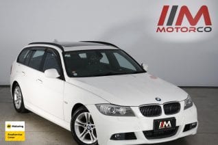 Image of a White used BMW 325i stock #32366 2011 stock number 32366