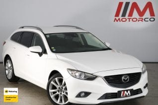 Image of a Pearl used Mazda Atenza stock #32872 2012 stock number 32872