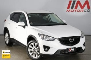 Image of a Pearl used Mazda CX-5 stock #32898 2012 stock number 32898