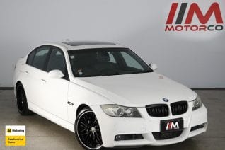 Image of a White used BMW 335i stock #32839 2008 stock number 32839