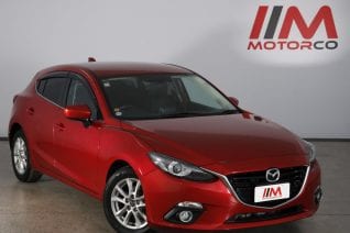 Image of a Red used Mazda Axela stock #32541 2014 stock number 32541
