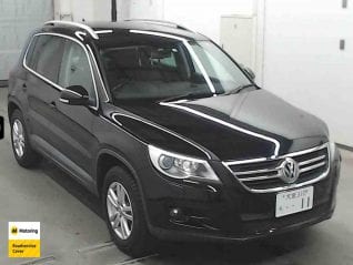 Image of a Black used Volkswagen Tiguan stock #33078 2010 stock number 33078