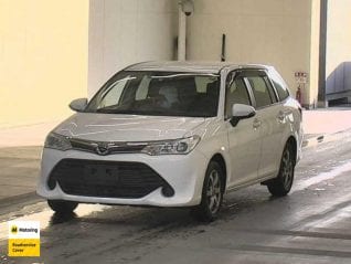 Image of a White used Toyota Corolla stock #33095 2015 stock number 33095