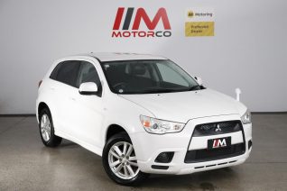 Image of a Pearl used Mitsubishi RVR stock #34340 2011 stock number 34340