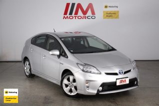 Image of a Silver used Toyota Prius stock #34557 2014 stock number 34557